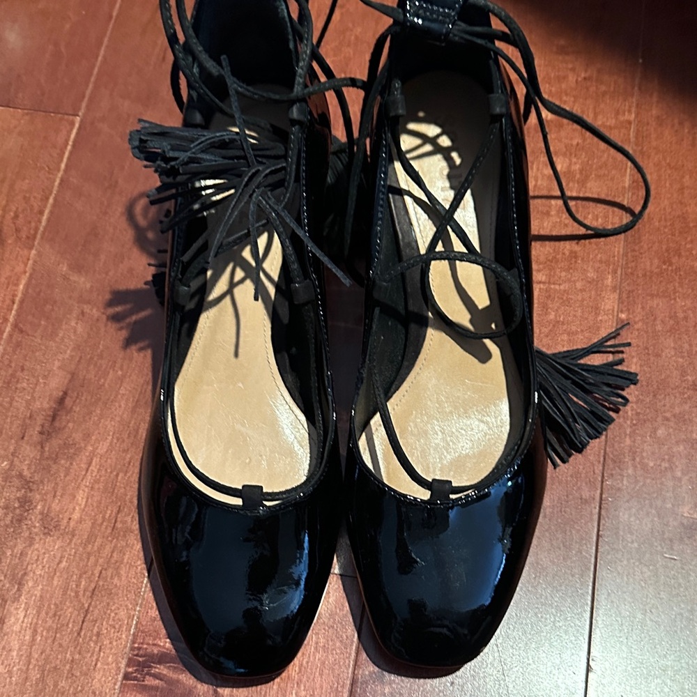 Schultz Elegant Black Lace-Up Women's Shoes